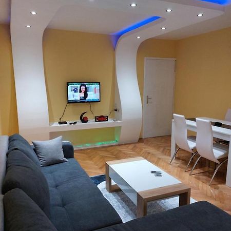 N&N Apartment Vrsac Dış mekan fotoğraf