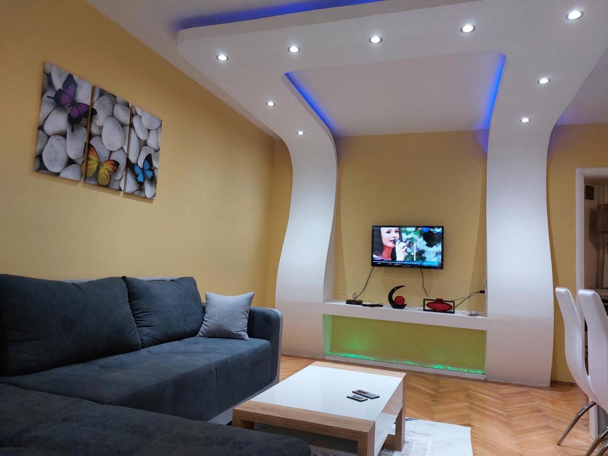 N&N Apartment Vrsac Dış mekan fotoğraf