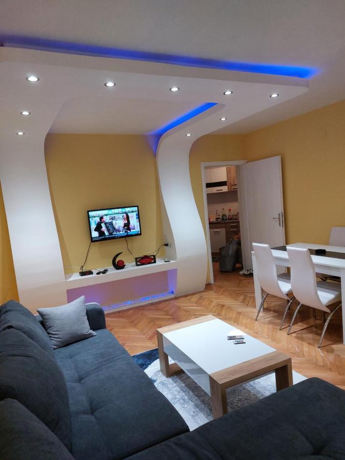 N&N Apartment Vrsac Oda fotoğraf