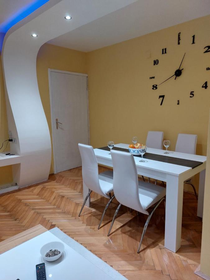 N&N Apartment Vrsac Dış mekan fotoğraf